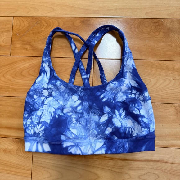 lululemon athletica Other - Lululemon blue and white sports bra size 4